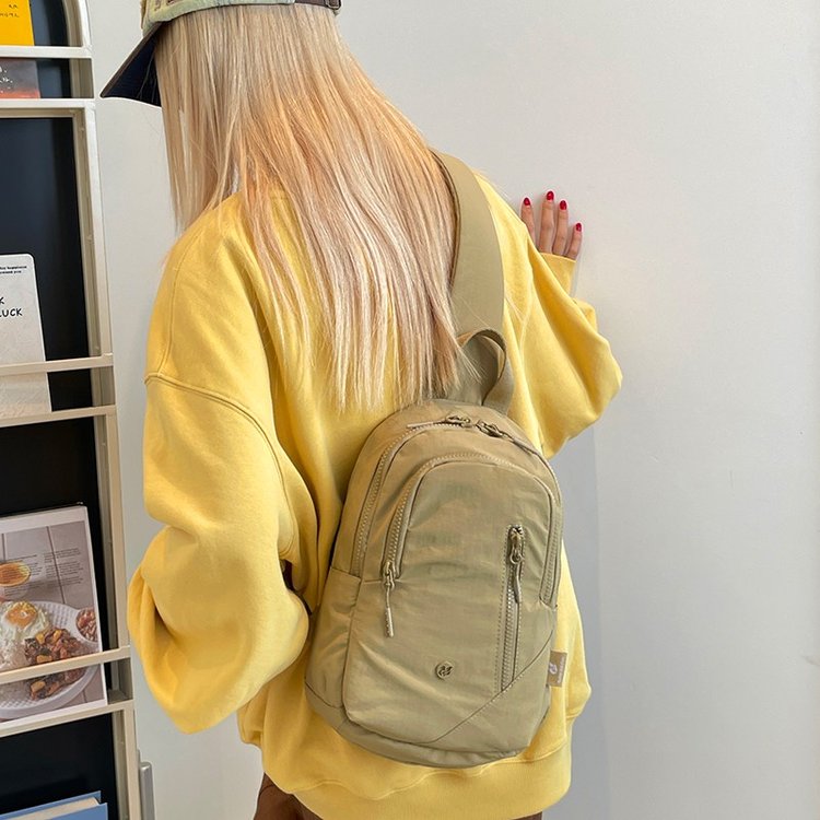 Women's Outdoor Sports Chest B - огляд і ціна Hiking Backpack Waterproof