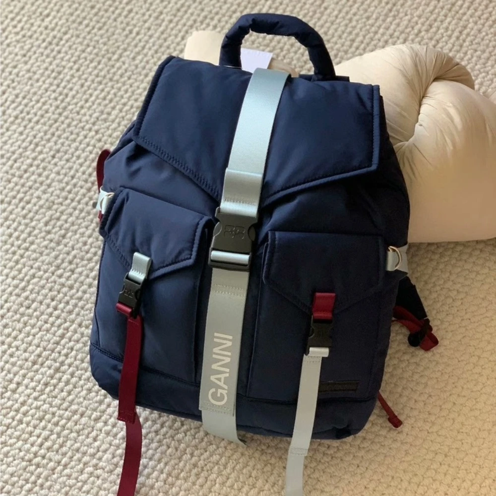 Luxury Re-Tech Backpack Women  - огляд і ціна Canvas Backpack Casual